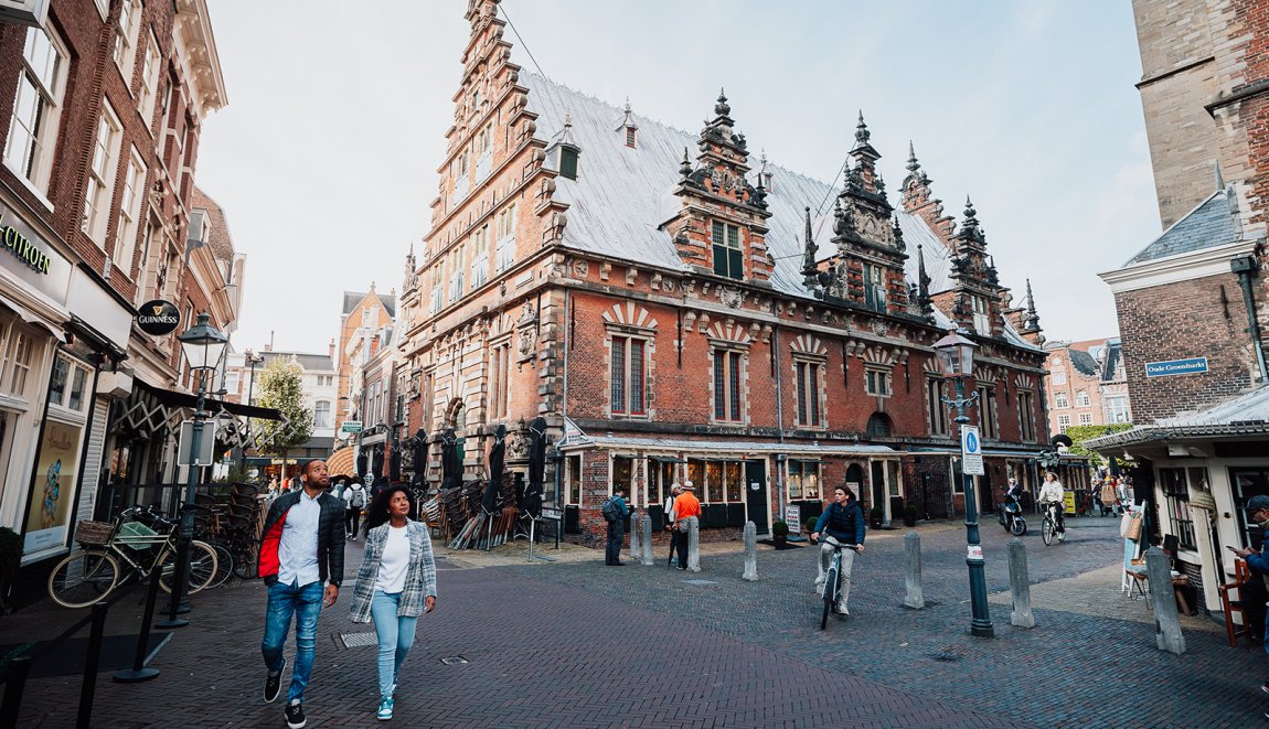 Bezoekers historische binnenstad Haarlem Bezoekers historische binnenstad Haarlem